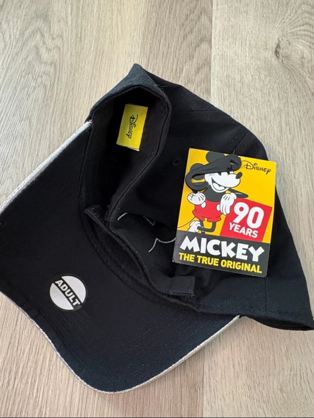 ✨ NEW Disney Mickey Mouse Glitter Baseball Cap - Jerry Leigh Adult  vacation